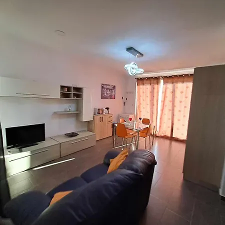 St Julians Sliema Penthouse 3 Minutes Walk From Seafront Apartment Exterior photo